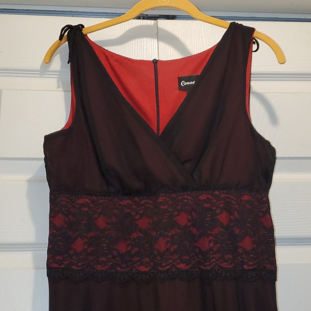 Connected size 10 black and red dress